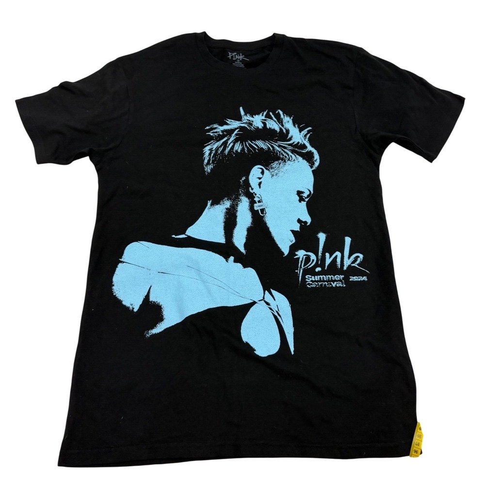 Pink Summer Carnival 2024 Tour Shirt Lincoln NE Oct 20 Black‎ Graphic Tee Medium